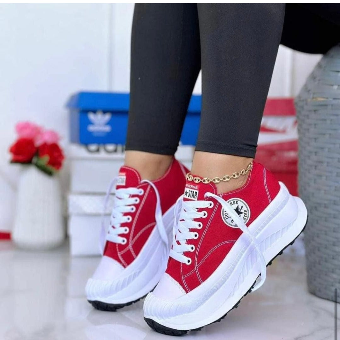 Tenis de dama estilo plataforma con suela alta