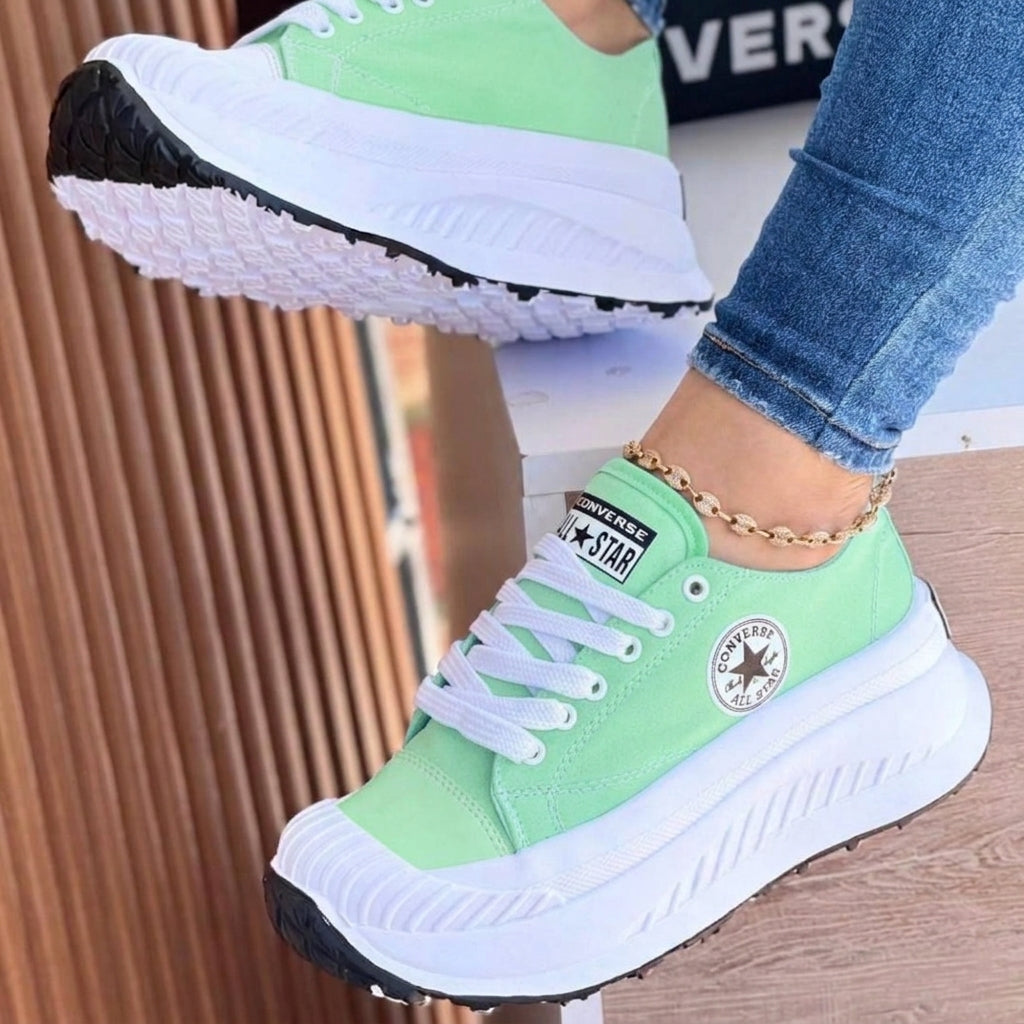 Tenis de dama estilo plataforma con suela alta